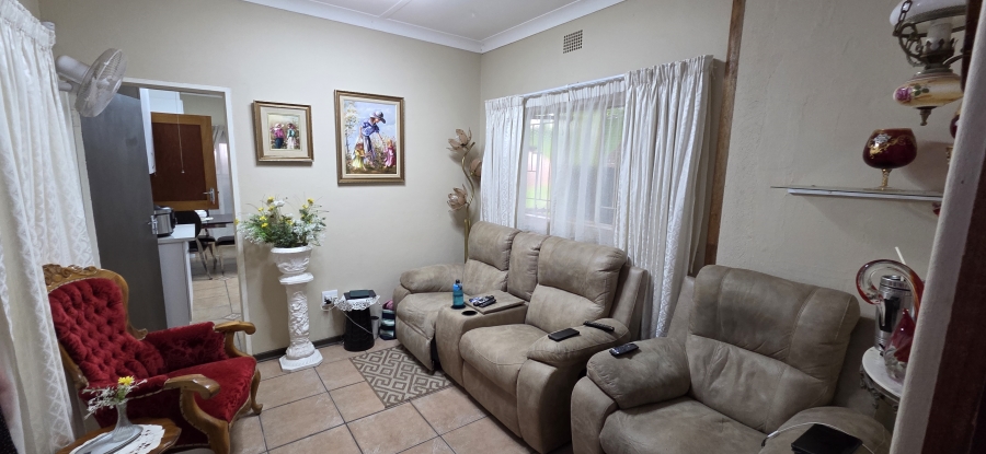 4 Bedroom Property for Sale in Monument Heights Northern Cape